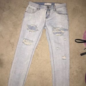 Bullhead skinny boyfriend jeans